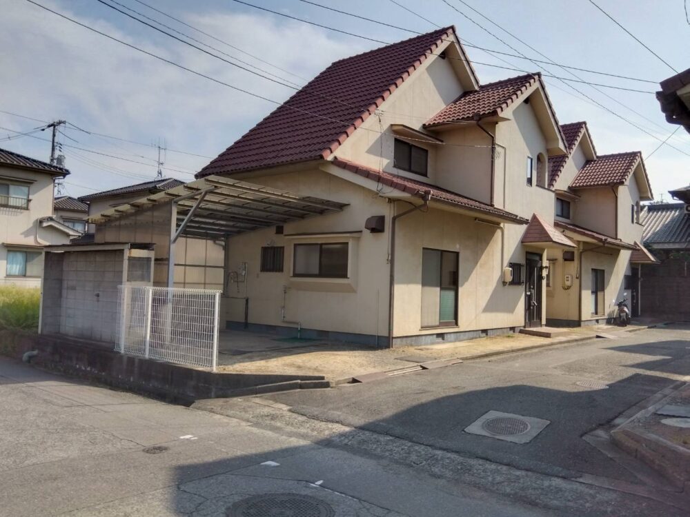 福山市賃貸戸建て一の川ハイツA1建物外観（北→）