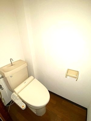 【賃貸アパート】王子ハイツA201／福山市王子町2丁目｜1LDK！福山駅までバスで5分の立地！トイレ