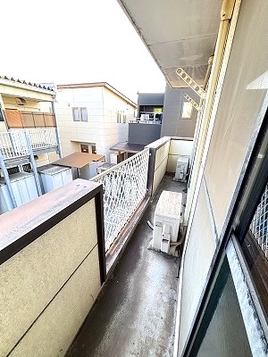 【賃貸アパート】王子ハイツA201／福山市王子町2丁目｜1LDK！福山駅までバスで5分の立地！ベランダ