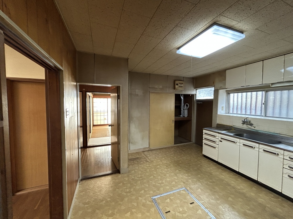 福山ハウジング【売一戸建】福山市能島3丁目キッチン