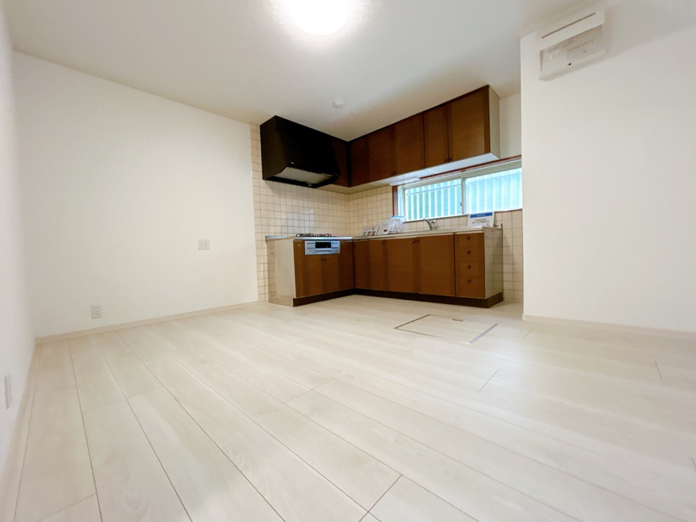 福山ハウジング【売一戸建】福山市神辺町字道上｜899万円キッチン