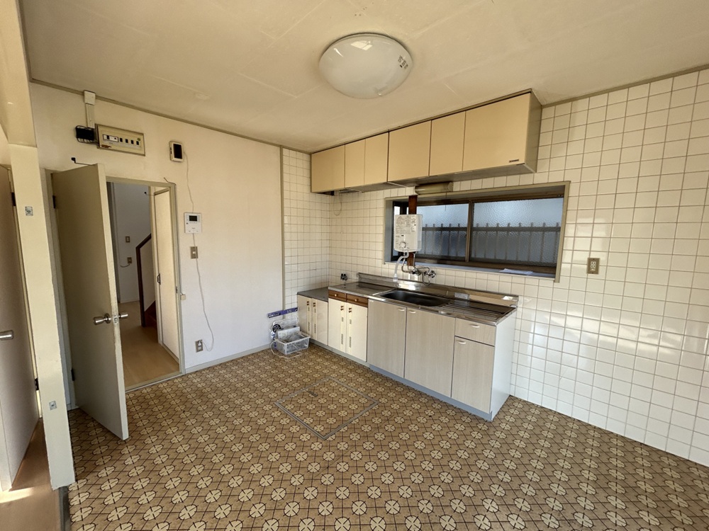 福山市神辺町字道上売戸建てキッチン