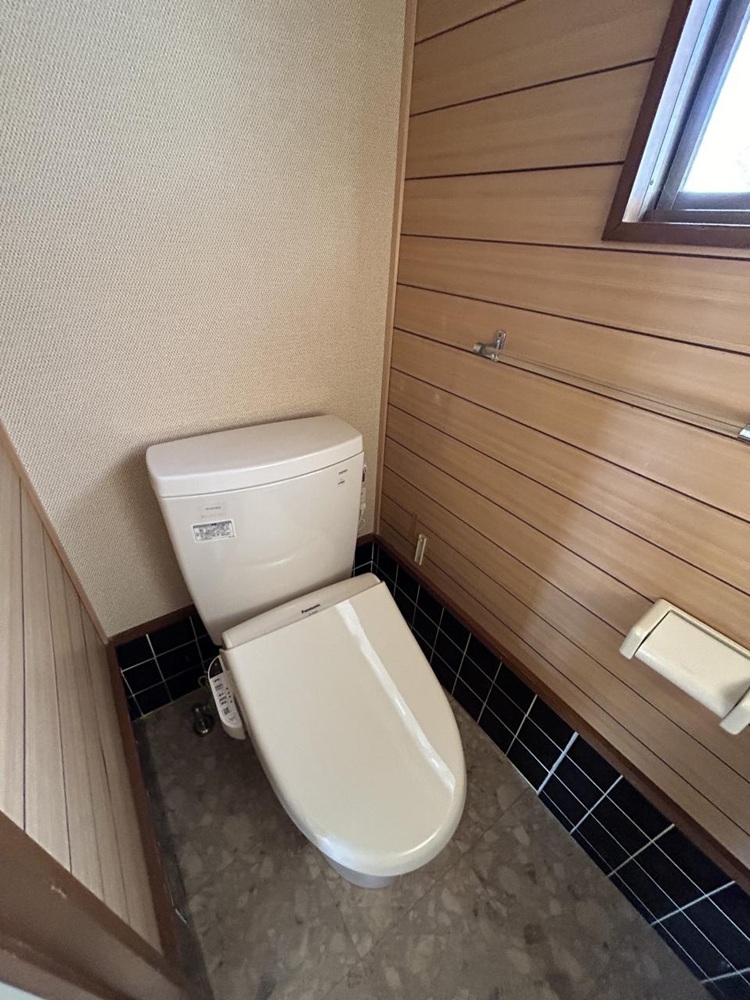 福山市神辺町字道上売戸建てトイレ