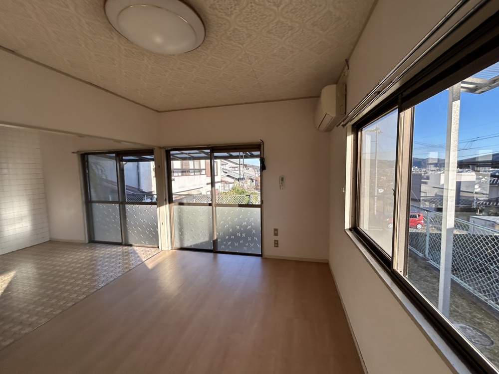 福山市神辺町字道上売戸建てリビング2