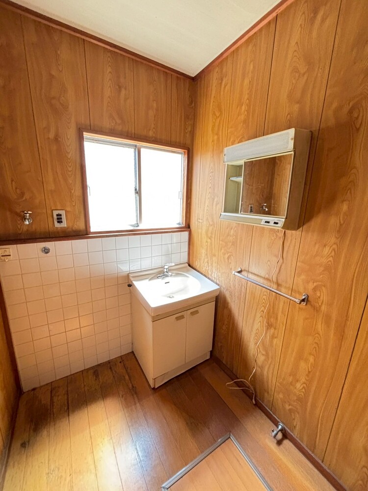 【中古住宅】福山市山手町7丁目｜780万円｜土地45.8坪！カーポート有り！