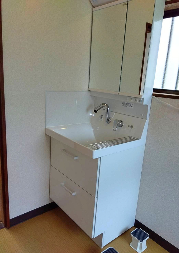 福山市新涯町1丁目9-5（A2）一の川ハイツ｜賃貸一戸建て