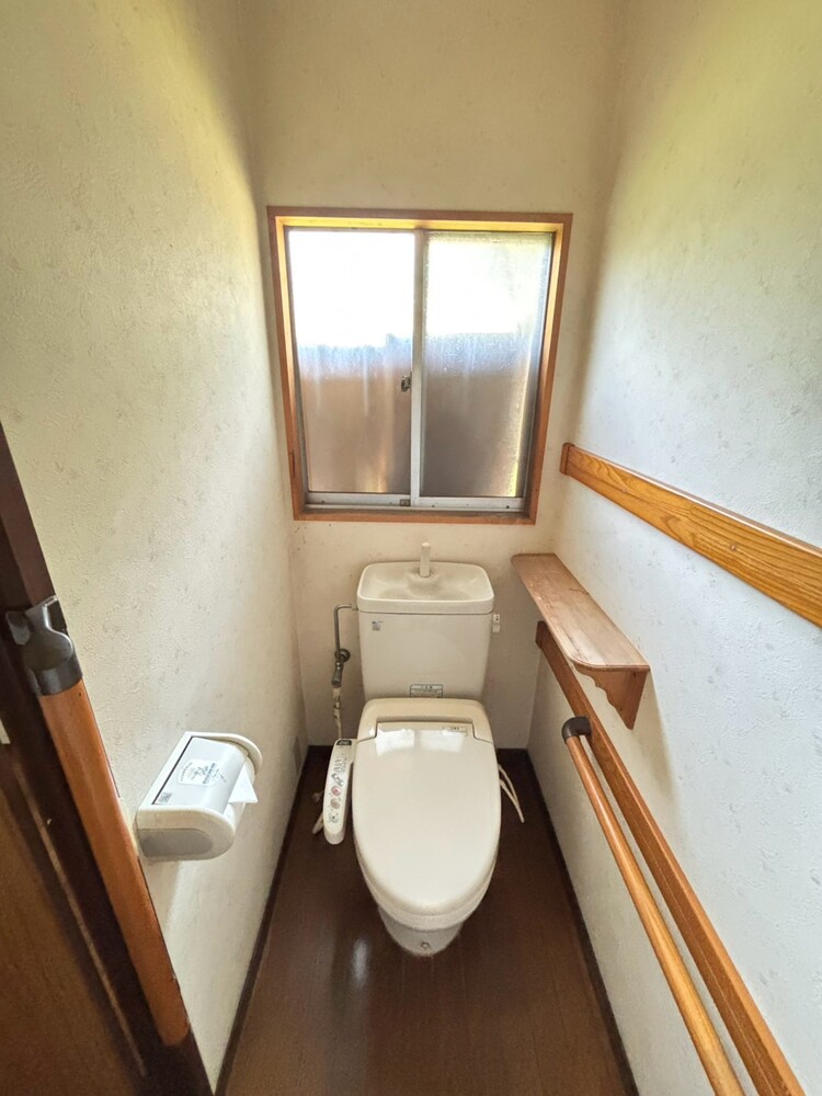 【売一戸建】福山市千田町1丁目｜1100万円｜土地面積102.4坪！駐車場３台分！