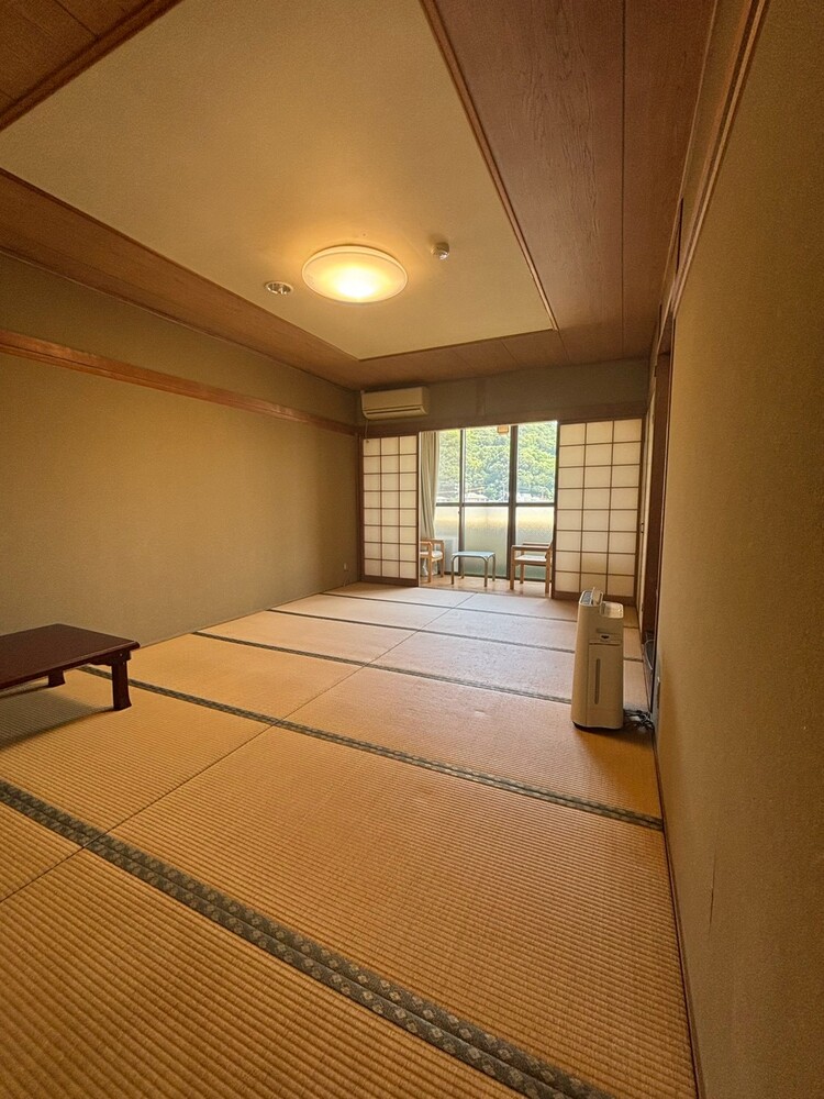 【事業用物件】倉敷市下津井｜8800万円｜瀬戸内海の目の前！建物面積1,106.26m2