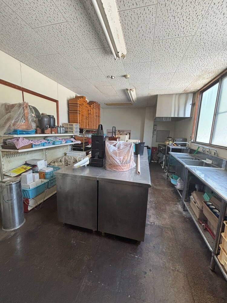 【事業用物件】倉敷市下津井｜8800万円｜瀬戸内海の目の前！建物面積1,106.26m2