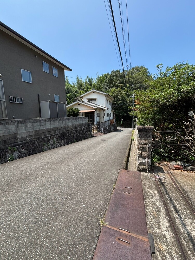 【売一戸建】福山市千田町1丁目｜1100万円｜土地面積102.4坪！駐車場３台分！